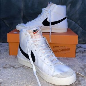 Nike blazers mid ‘77 vintage, only worn 1 time, asking $85 but will negotiate